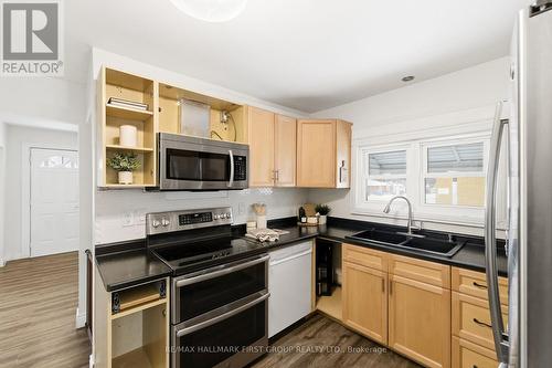 325 Elgin Street W, Oshawa, ON - Indoor Photo Showing Kitchen With Double Sink