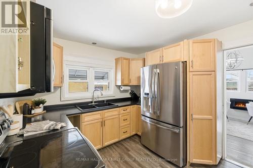 325 Elgin Street W, Oshawa, ON - Indoor Photo Showing Kitchen With Double Sink