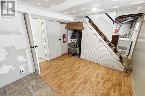 325 Elgin Street W, Oshawa, ON - Indoor Photo Showing Other Room