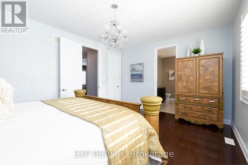 66 Stonesthrow Crescent, Uxbridge, ON - Indoor Photo Showing Bedroom