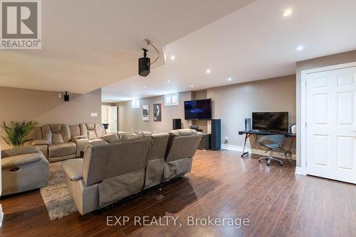 66 Stonesthrow Crescent, Uxbridge, ON - Indoor