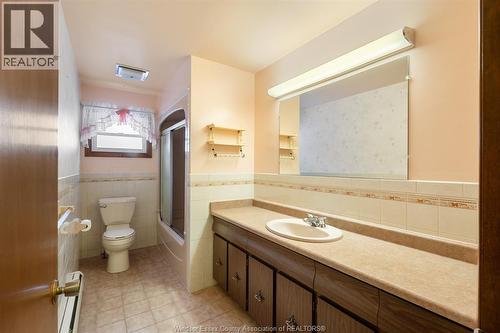 9520 Malden Road, Lasalle, ON - Indoor Photo Showing Bathroom