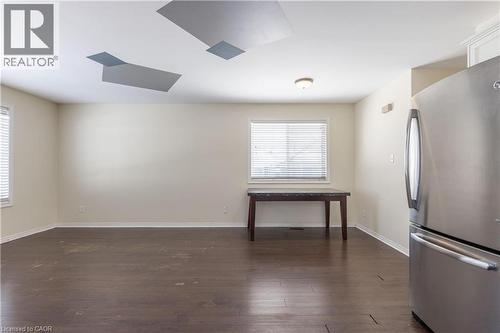 138 Carlton Street, St. Catharines, ON - Indoor Photo Showing Other Room