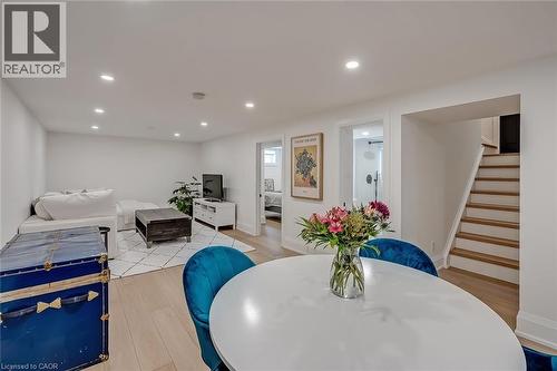 564 Maplehill Drive, Burlington, ON - Indoor Photo Showing Dining Room