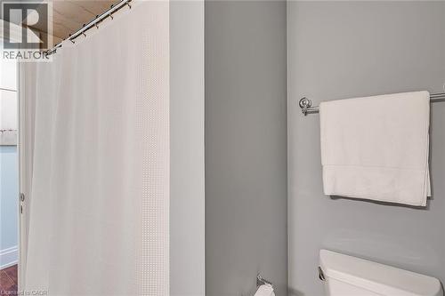 2428 Lakeshore Road, Burlington, ON - Indoor Photo Showing Bathroom