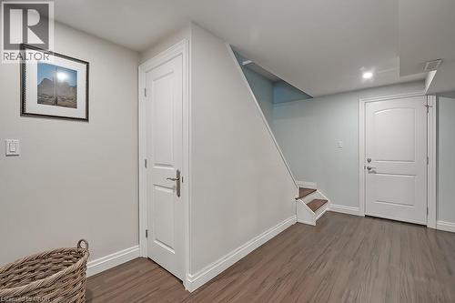 2428 Lakeshore Road, Burlington, ON - Indoor Photo Showing Other Room