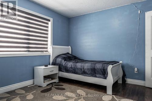 94 Wilson Court, St. Marys, ON - Indoor Photo Showing Bedroom