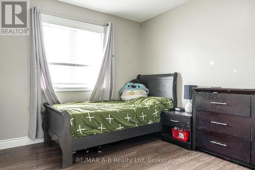 94 Wilson Court, St. Marys, ON - Indoor Photo Showing Bedroom