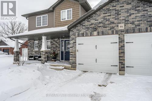 94 Wilson Court, St. Marys, ON - Outdoor With Facade