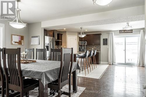 94 Wilson Court, St. Marys, ON - Indoor Photo Showing Dining Room