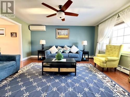 36 Picton Beete Crescent, Stratford, PE - Indoor Photo Showing Living Room