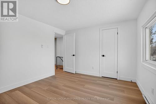 24 - 1600 Culver Drive, London East (East H), ON - Indoor Photo Showing Other Room