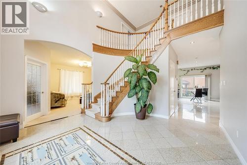 460 Shoreview Circle, Windsor, ON - Indoor Photo Showing Other Room