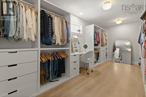 26 Parkvale Crescent, Bedford, NS - Indoor With Storage