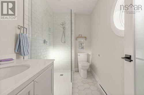 26 Parkvale Crescent, Bedford, NS - Indoor Photo Showing Bathroom