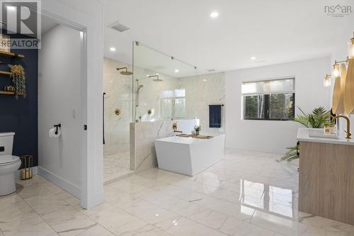 106 Edward Dr, Enfield, NS - Indoor Photo Showing Bathroom