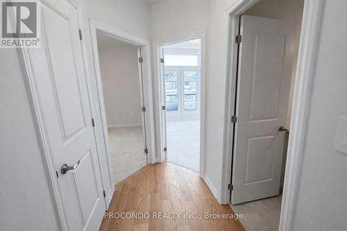 5925 Saigon Street, Mississauga, ON - Indoor Photo Showing Other Room