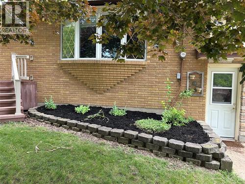 8108 Hillsboro Road, Plympton-Wyoming, ON - Outdoor