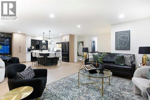 2416 Palliser Drive Sw, Calgary, AB - Indoor Photo Showing Living Room