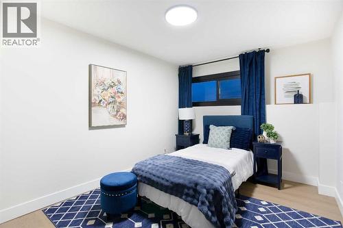 2416 Palliser Drive Sw, Calgary, AB - Indoor Photo Showing Bedroom
