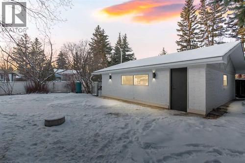 2416 Palliser Drive Sw, Calgary, AB - Outdoor