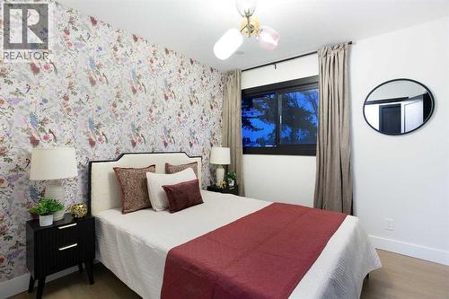 2416 Palliser Drive Sw, Calgary, AB - Indoor Photo Showing Bedroom