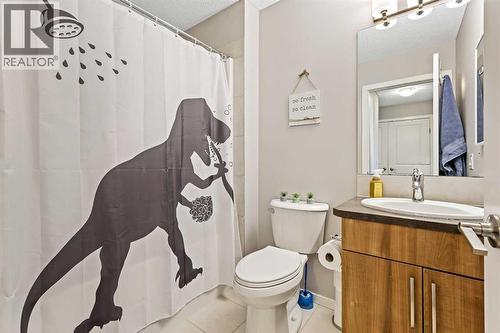 26 Chaparral Valley Common Se, Calgary, AB - Indoor Photo Showing Bathroom