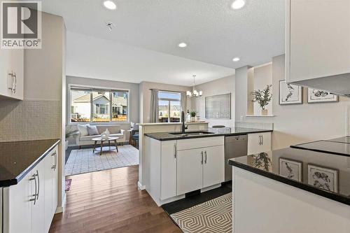 26 Chaparral Valley Common Se, Calgary, AB - Indoor Photo Showing Kitchen