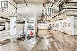 CAR WASH BAY!!  & BIKE REPAIR - 