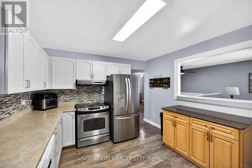 15 Henderson Street, Carleton Place, ON - Indoor Photo Showing Kitchen