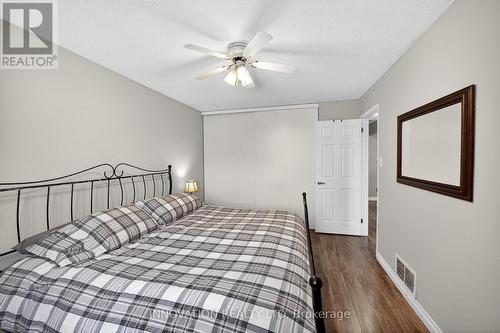 15 Henderson Street, Carleton Place, ON - Indoor Photo Showing Bedroom