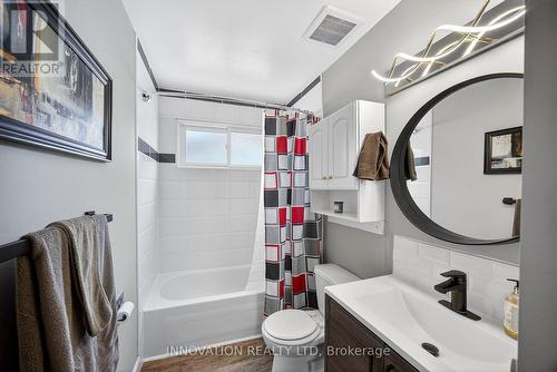 15 Henderson Street, Carleton Place, ON - Indoor Photo Showing Bathroom