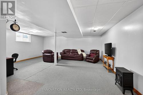 15 Henderson Street, Carleton Place, ON - Indoor