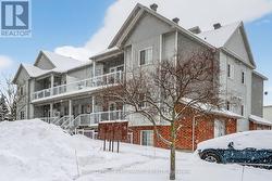 302 - 100C ARTESA PRIVATE  Ottawa, ON K2S 0J8