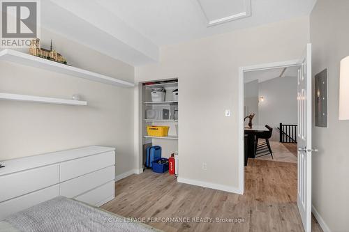 C - 100 Artesa Private, Ottawa, ON - Indoor