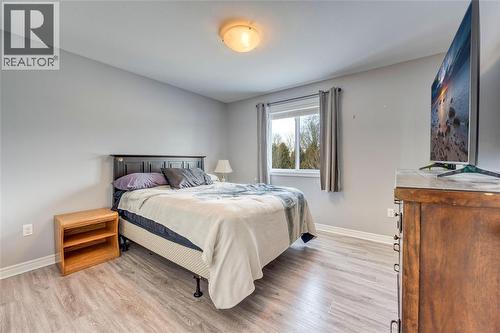 226 Fane Street, St Clair, ON - Indoor Photo Showing Bedroom