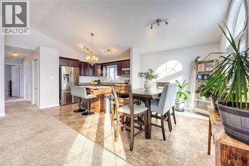 226 Fane Street, St Clair, ON - Indoor Photo Showing Dining Room