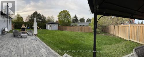 33 Hazelbury Drive, King, ON - Outdoor With Backyard