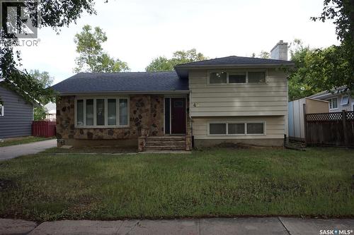 45 Tibbits Road, Regina, SK - Outdoor With Facade