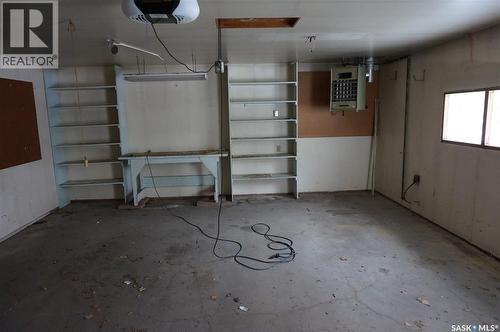 45 Tibbits Road, Regina, SK - Indoor Photo Showing Garage