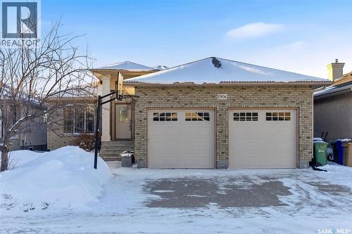 2906 St James Crescent, Regina, SK - Outdoor