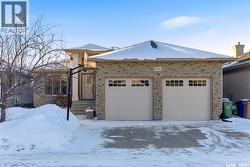 2906 St James CRESCENT  Regina, SK S4V 2Z1