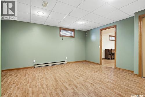 2906 St James Crescent, Regina, SK - Indoor