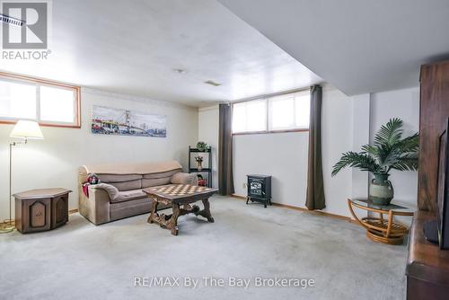Lower Level Rec Room - 464 William Street, Midland, ON - Indoor