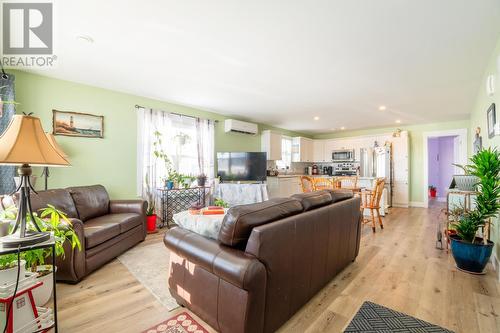 15 Abegweit Lane, North Rustico, PE - Indoor Photo Showing Living Room
