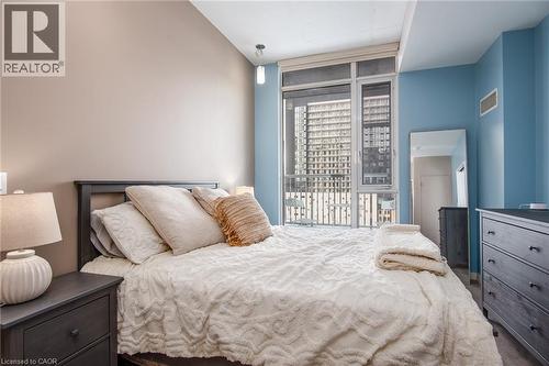 191 King Street S Unit# 702, Waterloo, ON - Indoor Photo Showing Bedroom