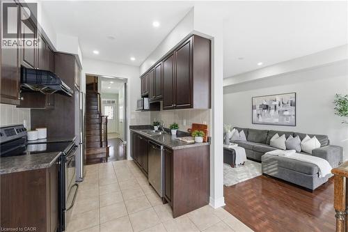 35 Losino Street, Caledon, ON - Indoor Photo Showing Kitchen