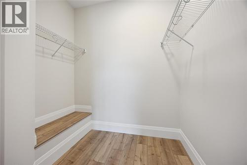 231 Nicholas Street, Sarnia, ON - Indoor With Storage