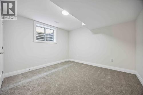 231 Nicholas Street, Sarnia, ON - Indoor Photo Showing Other Room