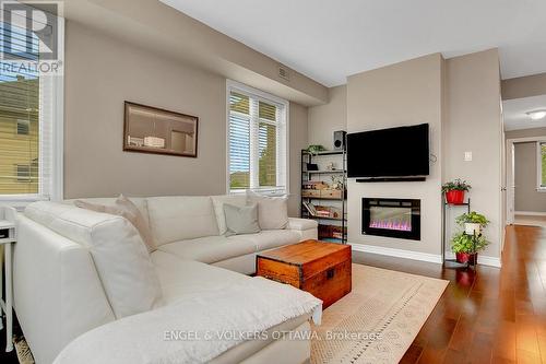 E - 188 Hornchurch Lane, Ottawa, ON - Indoor Photo Showing Living Room With Fireplace